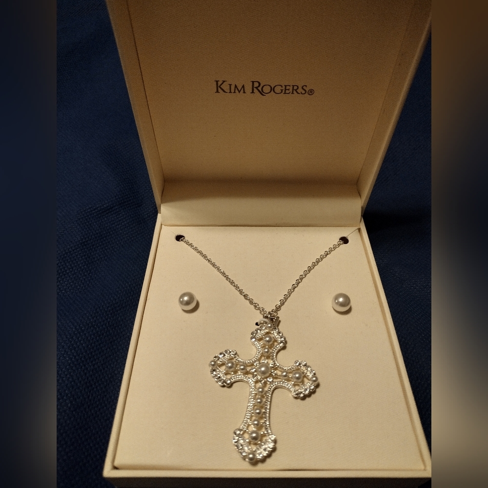Cross Necklace and stud earrings